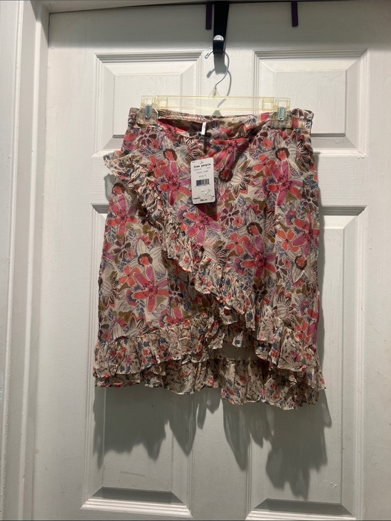 Free People Dresses & Skirts - Free People NWT Pink Floral Asymmetrical Ruffle Wrap Skirt